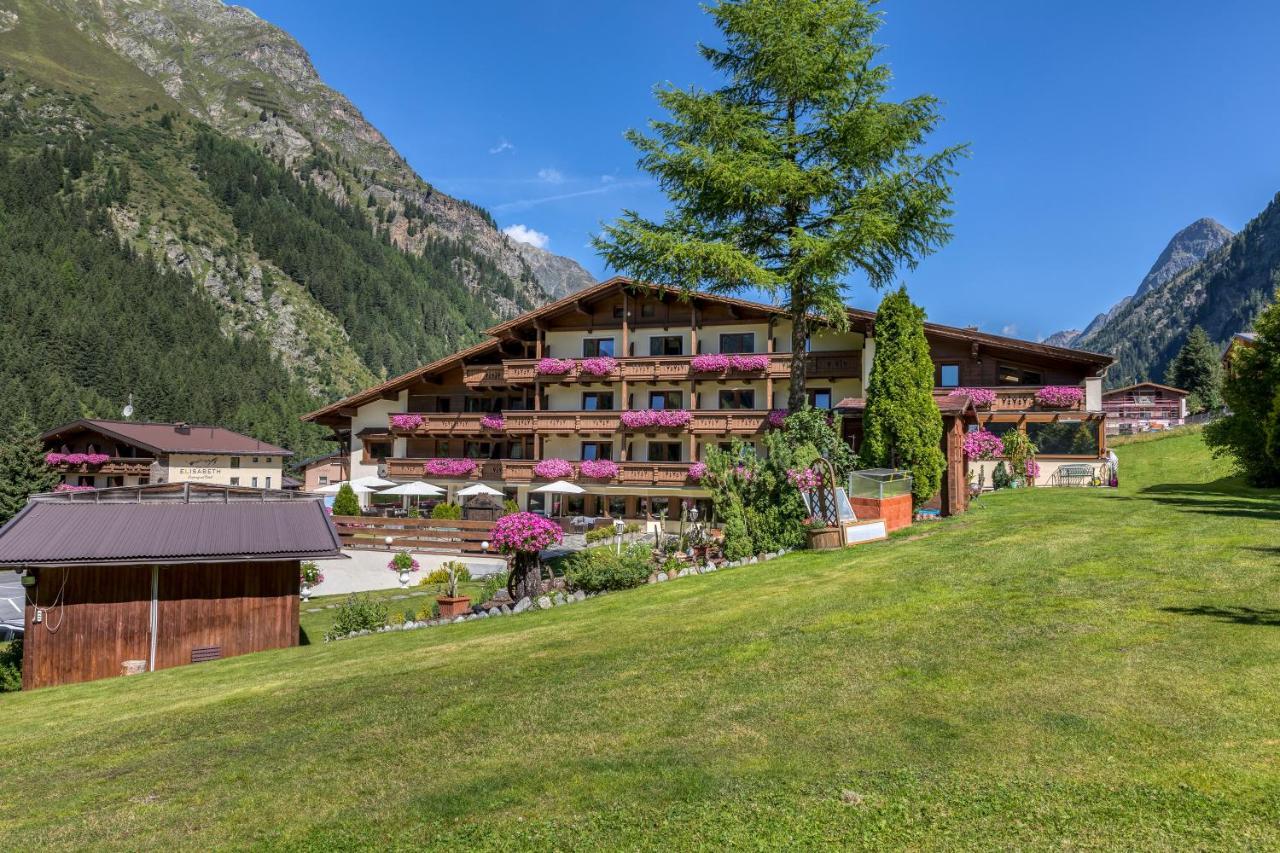Hotel Sonnblick Sankt Leonhard im Pitztal Luaran gambar